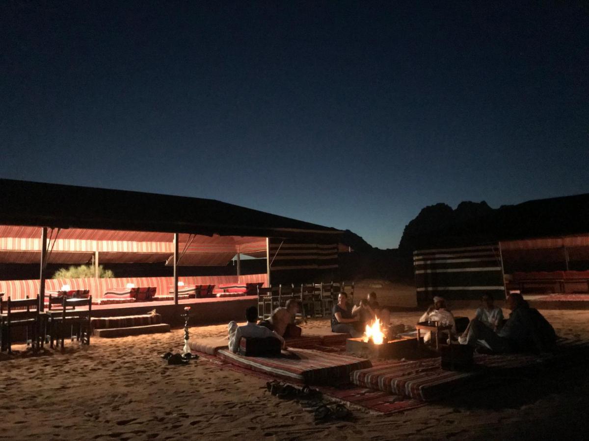 Wadi Rum Backpacker Camp מראה חיצוני תמונה